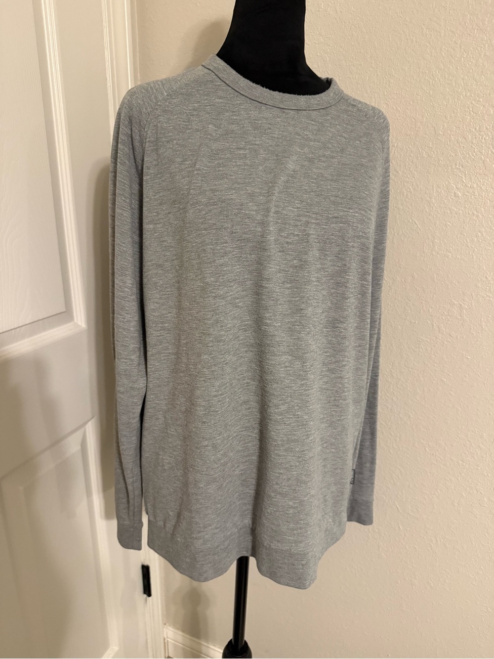 Free Fly Apparel Heather Grey Crewneck Pullover